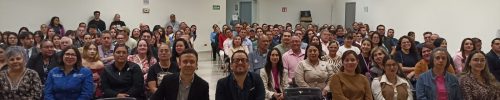 Auditorio lleno en Ciudad Juárez durante conferencia anticorrupción de la SESE